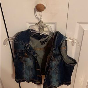 Rue 21 denim crop vest
